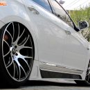 블랙휠타이어 이미지