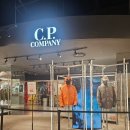 위 컴퍼니(We company) | C.P. COMPANY 컴퍼니 잠실 팝업스토어 구경 후기 남자 패딩 색감 실물 맛집