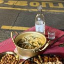 청두곶4길 1-1_ | [사당역 야장 술집]-야장 가능한 2차 하기 좋은 가성비 노포 술집 '압구정닭꼬치'