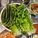 대전충남양돈축산업협동조합 | 대전 서대전네거리역 근처 현지인 추천! 레트로 감성 폭발하는 삼겹살 맛집 양재기와 주전자