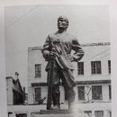 호서의병대장 운강 이강년 동상입니다. 이미지