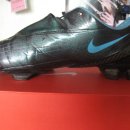 [가격인하]베이퍼4 검/파 290 (뒷꿈치 쿠션 제거) 3.5만원, 첼시 0809 UCL 스웨트탑 L/S L사이즈3.5만원, 리버풀 0809 올웨더 자켓 L사이즈 3.5만원 이미지