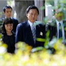 A Political Puzzle Also Known as ‘Space Alien’ Is in Line to Lead Japan 이미지