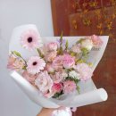 신목초교 | 목동 꽃집 | 기념일을 빛내는 청순함의 정석, '거베라 &amp; 리시안셔스 믹스 꽃다발' 제작 후기