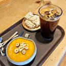 설향기념품 | 설악산 신흥사 카페 설향, 십전대보탕 향기 따라 들어간 한옥에서 즐기는 커피한잔