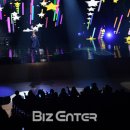 [BZ포토] '2019 따뜻한 콘서트' 김태우, 완벽한 무대 매너 이미지