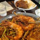 [신촌 돈뼈공방] 신촌 연세대 맛집 점심 추천 | 뼈찜 뼈구이가 매력적인 돈뼈공방 솔직후기
