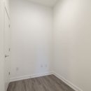 (Reduced)영 에글링턴(미드타운) 1+1 den 2 bath 전체렌트 $2600 12/23이후부터 장단기 가능 이미지