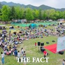 시민회관 앞, 옆 이미지