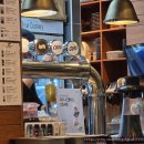 교촌치킨(모현점) | [전북 익산] 치킨 맛집 교촌 비교적 신메뉴 허니 갈릭 먹어본 매장 방문 후기