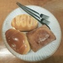 별 딸기라떼,밀크티,애플파이,앙버터 소금빵,카야 소금빵 내돈내산 솔직 후기 (디저트 빵 맛집 까페)