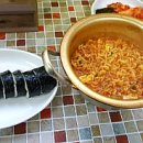 김밥에 라면생각 이미지
