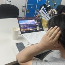 난 세 번을 빙글 돌아요