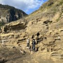 제주 사계리 용머리 화산쇄설층 | 제주 '용머리해안'과 '외돌개'