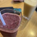 백석도서관 1층 | 기나긴 여름을 지나서 너에게