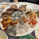 어시장길 | 사천] 항구 바로 앞에서 먹는 모둠 해산물 ‘와와’ 내돈내산 솔직후기 사천노포술집 삼천포노포술집