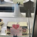광교중앙로 | 내돈내산 광교중앙로점 스타벅스 신상 케익 후기, 편의점 포켓몬빵 먹는 줄?