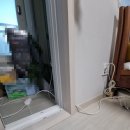 계양효성해링턴플레이스경로당 | 베란다에 콘센트 없을때 샷시문닫히게 멀티탭빼내기 계양효성해링턴플레이스