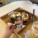 마장구움과자 | 홍대 디저트 맛집 다수제과 방문 후기! 작업하고 책 읽기 좋은 공간에 여름맛 나는 디저트도 가득해서...