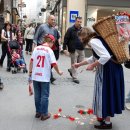 짤즈부르크 게트라이데거리(Getreidegasse) 마리오네뜨 인형을 파는 여인 이미지