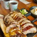 서비스로 감자탕을 주는 도야족발 가락점 | 뒷다리족발 솔직 후기