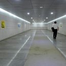 독립문 문화공원 앞 보도 이미지