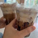 컴포즈커피창원라포레점 | 컴포즈 신메뉴 바닐라크림라떼 (스타벅스 블랙글레이즈드라떼 저렴이ver)