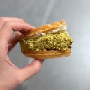 베러댄와플 하남미사점 | 미사카페 카페인중독 두바이초코와플 배달 성공 후기