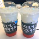 우지커피문정 | [서울 문정] OOZY COFFEE / 우지커피 딸기라떼 🍓🥛 후기 /
