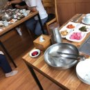 돌담과 초록 이미지