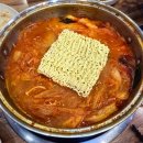 토성잠실감자탕 | 모래내시장역 맛집 ‘토성 잠실 감자탕 본점’ 묵은지 감자탕에 라면사리 무한리필 내돈내산후기