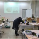 꽃과 식물로 정원가꾸기 이미지