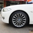 BMW F10 520D 252스타일 휠타이어 장착 ( BMW튜닝 + BMW HID +BMW 스포일러 + BMW바디킷+ BMW그릴 +BMW휠 + BMW머플러) 이미지