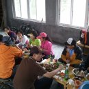 산닭백숙 이미지