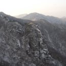 독수리 바위 이미지