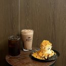 [합정 카페 추천] 만유인력 : 브라운치즈 크로플 맛집! 커피 디저트 찐맛집 :))