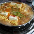 오로지김치찌개 이미지