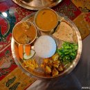 (주)라소안나푸르나 | 동대문역 라소안나푸르나 네팔 탈리세트 종로커리