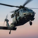 미국 해군 MH-60S 시호크 헬기의 배치 및 훈련 이미지