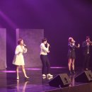 아카펠라 그룹 <제니스 콘서트> 이미지
