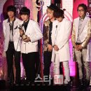 [120119] B1A4 ‘서울가요대상 신인상 영예’ 이미지