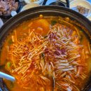 할머니집식당 | 충북 진천 오리 맛집 추천! [할머니집식당] 흑미 오리탕, 참숯 화로구이, 고추장 주물럭까지 다 맛있음