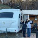 행복한 스푼 | [포천글램핑카라반] 엄마와 2025년 행복한 연말을 보낸 “스푼 글램핑 카라반”