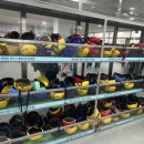 스케이트 대여실 옆 이미지