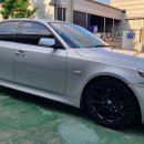 BMW E60 5시리즈 M팩 블랙 18인치 휠 타이어 장착 이미지