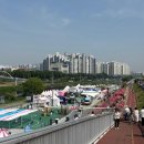 동서울교회 건물 | 2026 중랑 서울장미축제 주말 행사 후기 일정 초청가수 먹거리 부스 맛집 추천