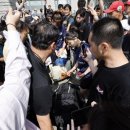 ‘올림픽공원 시위’에 어린 핸드볼 선수 두손 모아 싹싹 빌었다…대만 기자도 ‘봉변’ 이미지