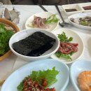 현정이네 | 바다 뷰와 푸짐한 해산물 부안 곰소 맛집 '현정이네'