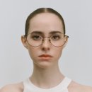 둥근안경 이미지