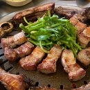 백반과삼겹살집